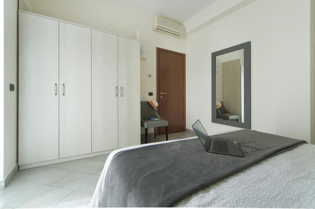 Hotel Residence Laigueglia Free Parking Ngoại thất bức ảnh