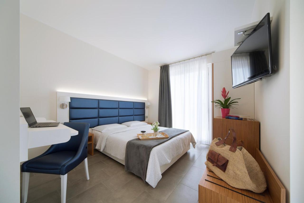 Hotel Residence Laigueglia Free Parking Ngoại thất bức ảnh