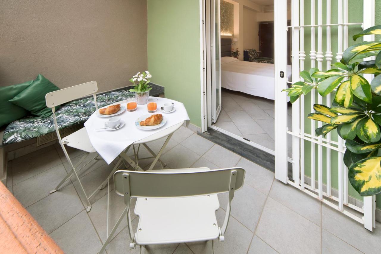 Hotel Residence Laigueglia Free Parking Ngoại thất bức ảnh